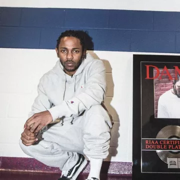 the hoodie grey champion as worn by kendrick lamar on his post instagram