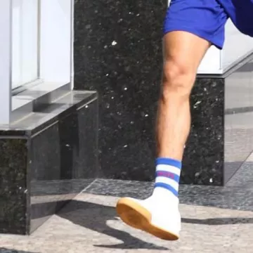 La paire de chaussettes Tommy Hilfiger que porte Justin Bieber sur son compte Instagram