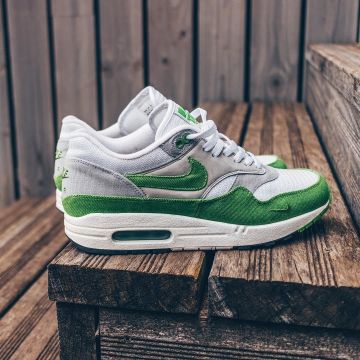 The nike air max 1 green @tadsnkrs on his account instagram