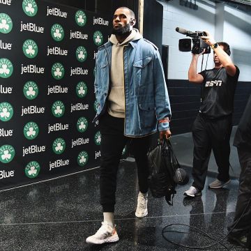 The Nike React Element '87 on the account Instagram of CaminoTV