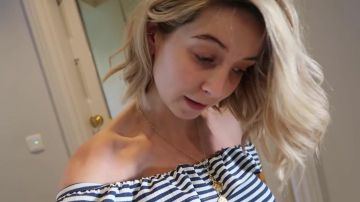 The top body neck bardot striped naked shoulders of Zoella (Zoe Suggested) seen in his video "NIGHT ROUTINE, TOO MUCH CAKE & MARKS MISTAKE"