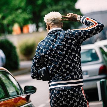 La veste de survêtement Gucci en coton jacquard GG de Presnel Kimpembe sur son compte Instagram