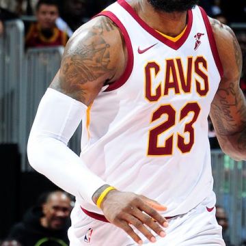 Le maillot NBA Cavs 23 sur le compte Instagram de Lebron James
