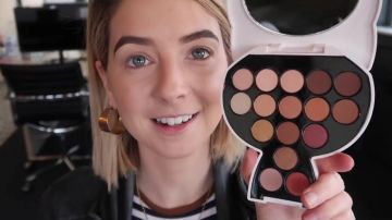 Makeup palette cat Karl Lagerfeld + Modelco of Zoella (Zoe Suggested) in his video "TOO MANY TEARS & TOO MANY TREATS"