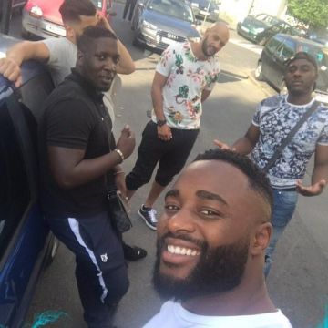 La sacoche Louis Vuitton portée par Nyda sur le compte Instagram de Gradur