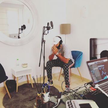 The Nike Air Presto Off White to The Weasel on his account Instagram