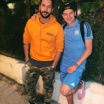 El par de Adidas Deerupt Runner rojo de Florian Thauvin en su cuenta de Instagram