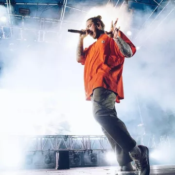 The pair of Adidas Samba Classic OG reach by Post Malone on his post Instagram