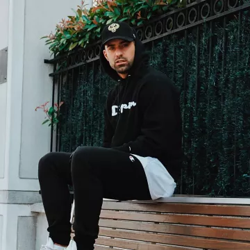 Campeón de Jogging Negro