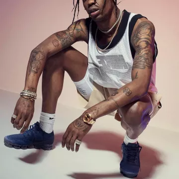 Sneakers Air Vapormax flyknit day-to-night views on the account Instagram of Travis Scott