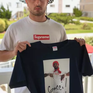 La camiseta Supreme "Gucci Mane" usada por Eric Whiteback en su instagram