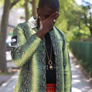 La chaqueta Snakeskin Supreme x TNF que lleva Bosselaok en su instagram