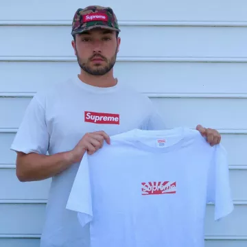 The Supreme Military Camp (SS18) Jigsaw Camo gorra usada por Eric Whiteback