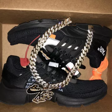 Zapatillas nike air presto off-white negras vistas en la cuenta de Instagram de Benjaminkickz
