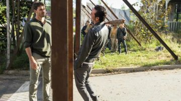 Lucille, la batte de Negan (Jeffrey Dean Morgan) dans The Walking Dead S07E04