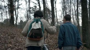 The backpack of Mike Wheeler (Finn Wolfhard) in Stranger Things S01E07