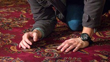 Watch Dean Winchester (Jensen Ackles) in Supernatural