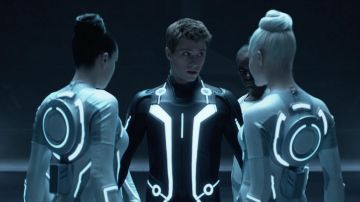 Le costume de Sam Flynn (Garrett Hedlund) dans Tron Legacy