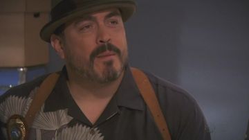 The authentic hawaiian shirt of Angel Batista (David Zayas) in Dexter