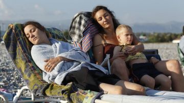 The rings of Stéphanie (Marion Cotillard) in rust and bone