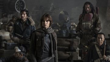 The jacket Jyn Erso (Felicity Jones) in Rogue One