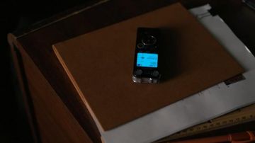 Voice recorder Sony ICD-SX1000 of Colonel Weber's (Forest Whitaker) in Arrival