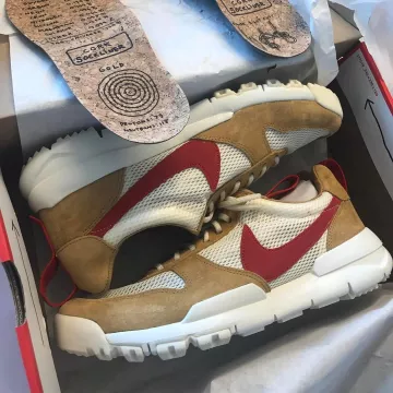 TRAVIS SCOTT NIKE MARS YARD / TS "TOM SACHS 2017"