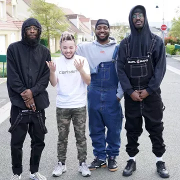 sneakers nike Air max 97 grey views on the account Instagram of Vinceeh