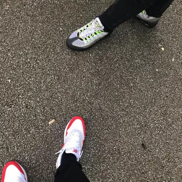 sneakers nike Air Max 1 red and white seen on the account Instagram of Vinceeh