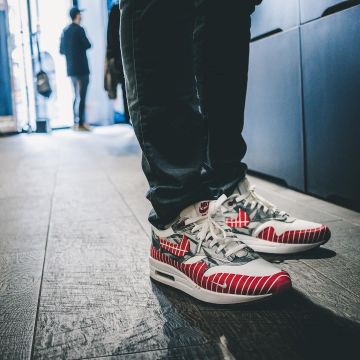 The nike air max 1 red @tadsnkrs on his account instagram