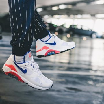 The nike air max 180 ultramarine @tadsnkrs on his account Instagram