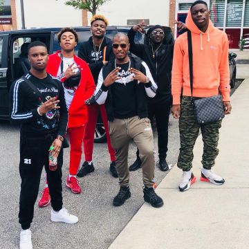 The pair of Nike Air Force 1 white on the account Instagram of Niska