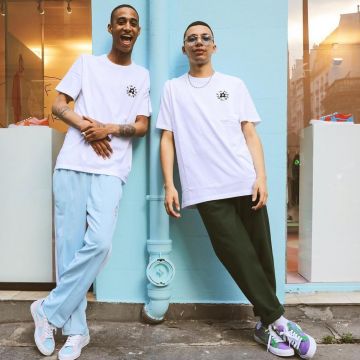 les sneakers Converse violettes et vertes vues sur le compte Instagram de Di-Meh