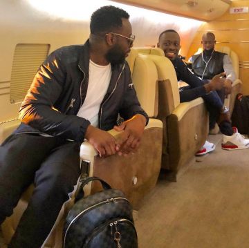 La mochila louis vuitton de maitre gims en su post de instagram