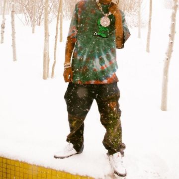 The pair of Nike Jordan 3 NRJ Tinker Hatfield, Travis Scott on his account Instagram