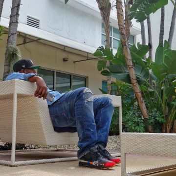 Nike Air Max 1 Black Animal de Clark Kent en su cuenta de Instagram