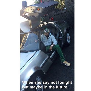 The nike Air Max 97 gold of Fabolous on his account Instagram