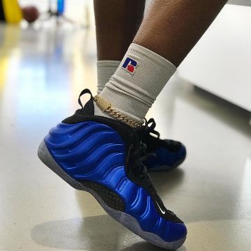 The nike air foamposite blue of Fabolous on his account Instagram