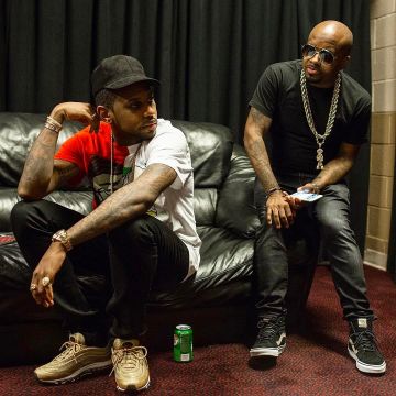 The nike Air Max 97 gold of Fabolous on his account Instagram