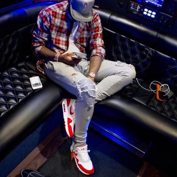 The nike air max 1 ultra white red grey of Fabolous on his account Instagram