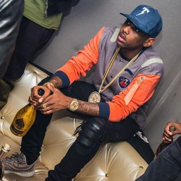 El Yeezy Boost 350 V2 fabolous gris en su cuenta de Instagram