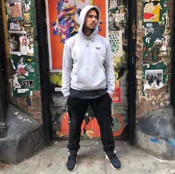 Les Presto off-White portées par Kai sur son instagram