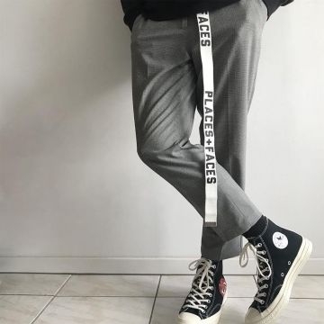 Les sneakers Chuck Taylor Converse x Comme des garçons de La routine sur Instagram