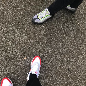 sneakers NIKE AIR MAX 95 OG NEON grey and yellow views on the account Instagram of Vinceeh