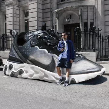 The Nike React Element 87 black door Luca Santeramo on his account Instagram