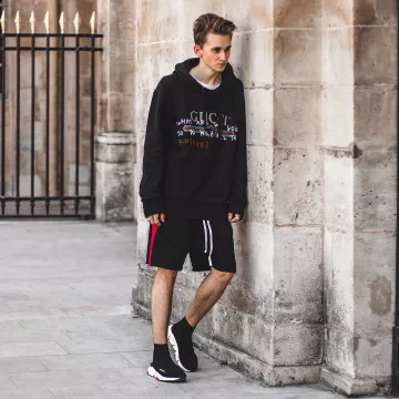 La Balenciaga que luce el influencer Max "munich_style" en su Instagram