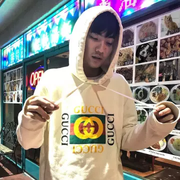 The sweat Gucci RiceGum on his account Instagram