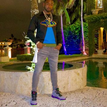 the sneakers jordan 5 bel-air range by john wall on his post instagram