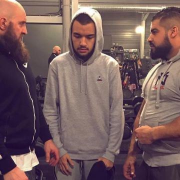 the hoody le coq sportif grey seen on the account Instagram of Oli