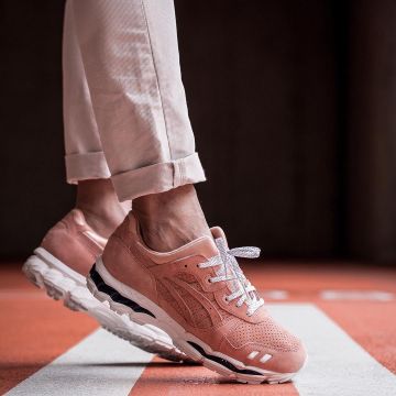 Les KITH x ASICS Gel Lyte rose saumon de Bisso97120 sur son compte Instagram